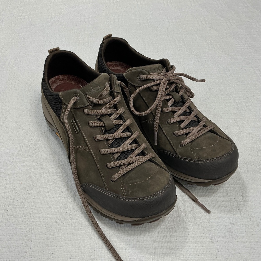 Dansko Paisley Walnut Suede Waterproof Walking Shoes Vibram Sole 41 4350457278